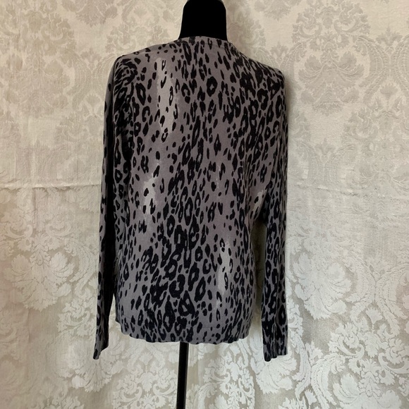 Jessica Ladies Cardigan, Leopard Print cotton with cashmere - Picture 3 of 10